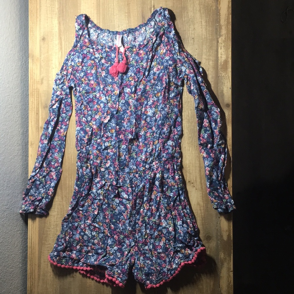 Girls cold shoulder long sleeve romper